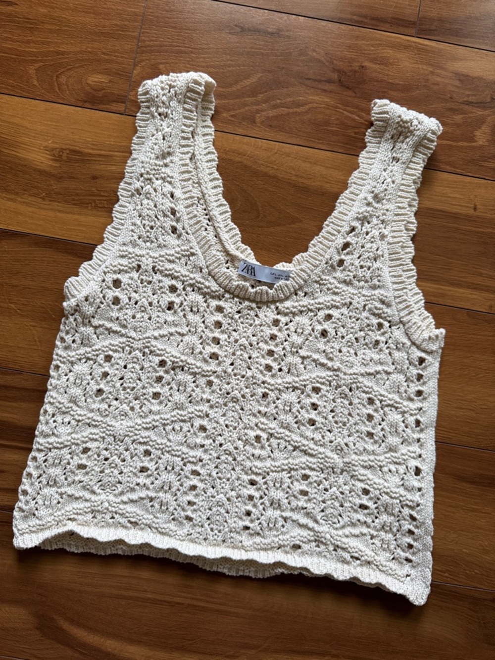 Zara Cream Sweater Tank L